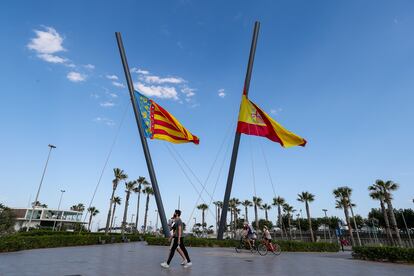 Sanidad acepta todas las peticiones de las comunidades para avanzar en la desescalada