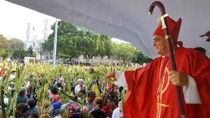 Salvador Rangel Mendoza, obispo la Diócesis Chilpancingo-Chilapa, en una fotografía de archivo.