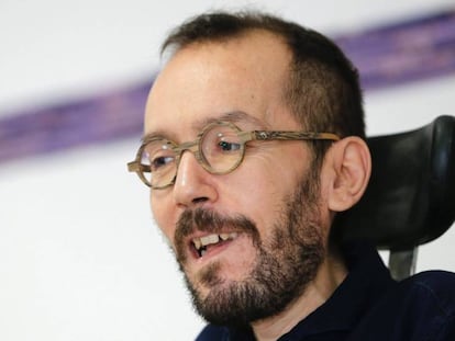 Pablo Echenique, tras la reuni&oacute;n de la direcci&oacute;n de Podemos.