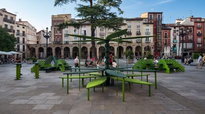 'Semilleros urbanos' de Bud Cud en la Plaza del Mercado. 