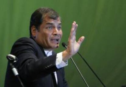 El presidente de Ecuador, Rafael Correa, durante su intervención en el acto de encuentro con sus compatriotas en España. EFE/Archivo