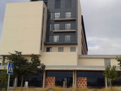 Las nuevas instalaciones hospitalarias con las puertas tapiadas.