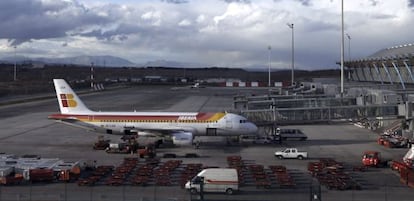 Vista del exterior de la Terminal T4 del aeropuerto de Madrid-Barajas.