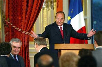 El presidente Jacques Chirac, durante su intervención sobre los símbolos religiosos.