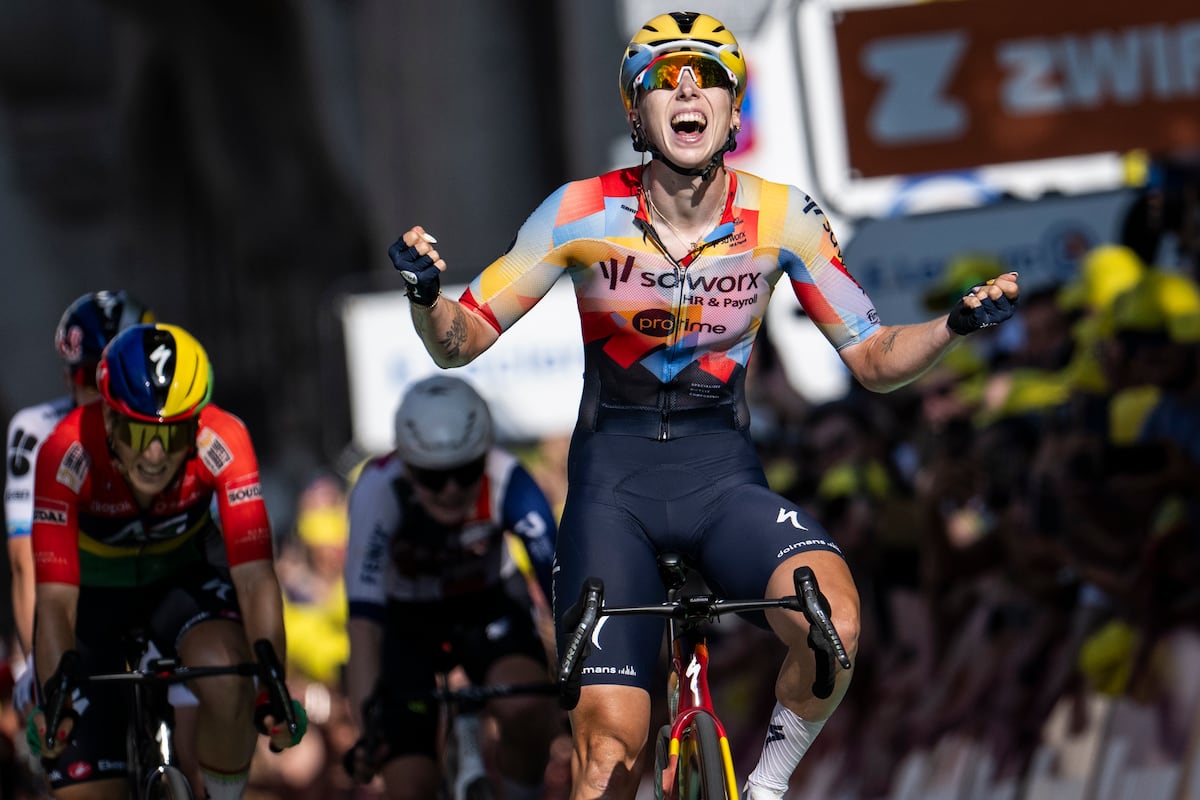 Lorena Wiebes, primera líder del Tour tras imponerse en el repecho de Lausana