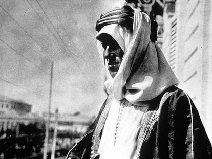 El aventurero T. E. Lawrence, durante la rebelión árabe.