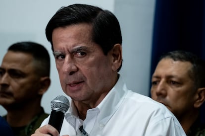 El Ministro de Interior, Juan Fernando Cristo, durante una rueda de prensa sobre la situación del Catatumbo en la ciudad de Cúcuta.