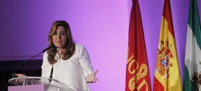 Susana D&iacute;az, este lunes en la inauguraci&oacute;n de un congreso sobre violencia contra las mujeres en Sevilla.