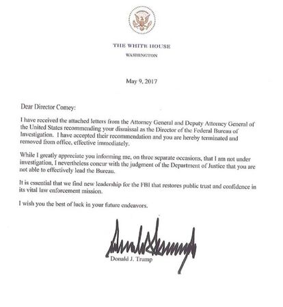 Una còpia de la carta de destitució que li va enviar Trump a Comey.