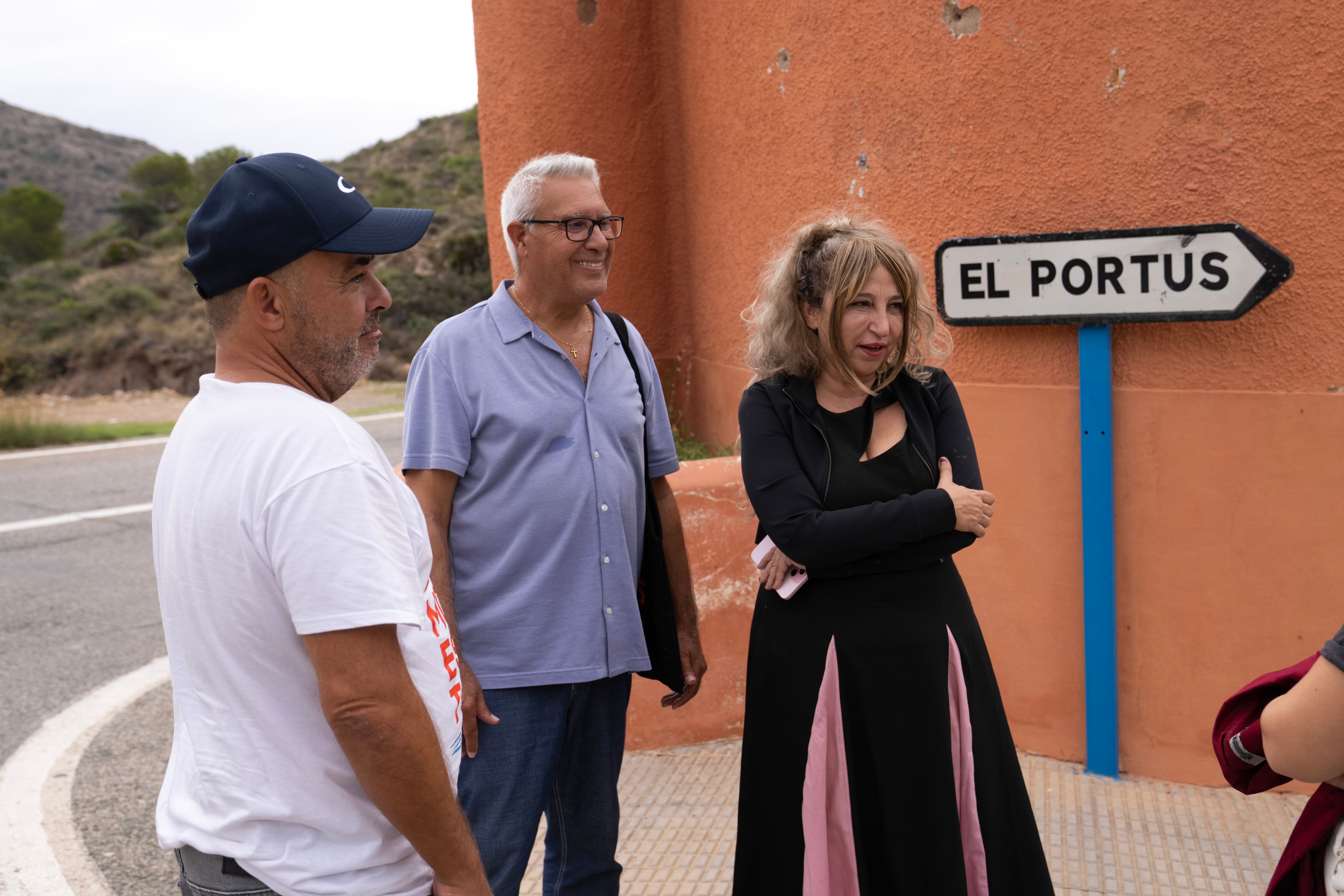 Los últimos vecinos que luchan por no ser expropiados del camping de El Portús.
