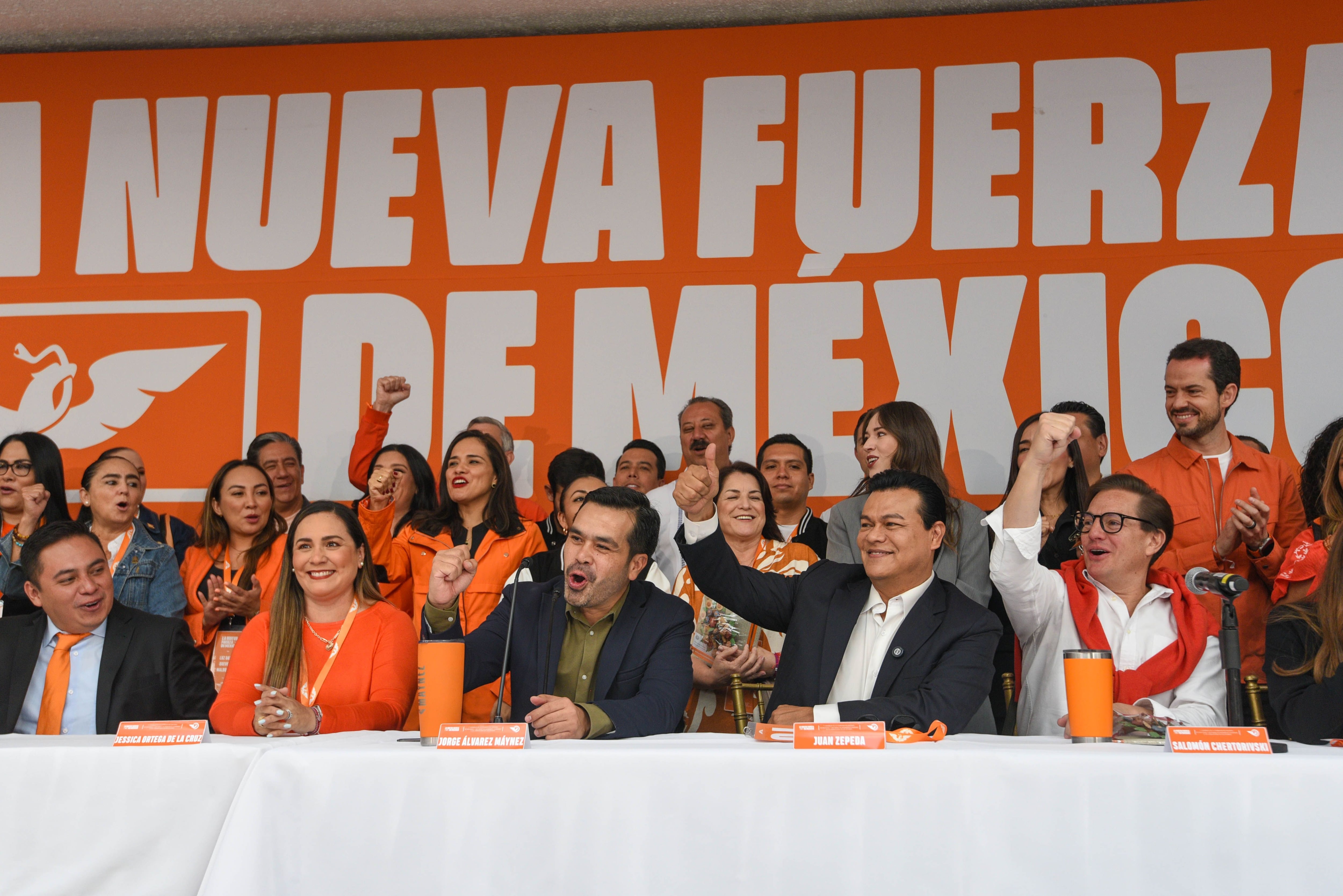 Movimiento Ciudadano marca distancia pese a los guiños del PAN