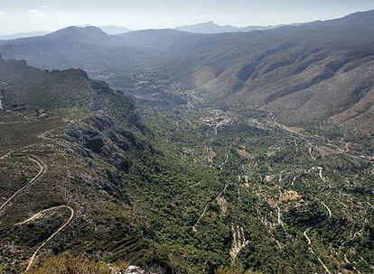 Una vista de La Vall de la Gallinera.