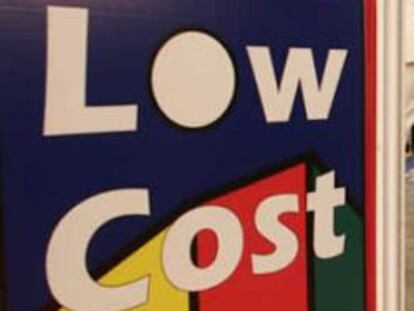 Cartel de una feria low-cost