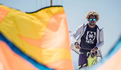 El 'kitesurfista' Mitu Monteiro.