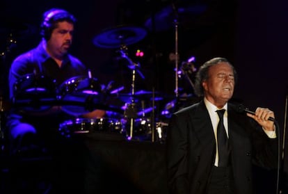 Julio Iglesias, durante un concierto en Aranjuez (Madrid) en agosto pasado. 