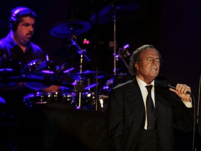 Julio Iglesias, durante un concierto en Aranjuez (Madrid) en agosto pasado. 