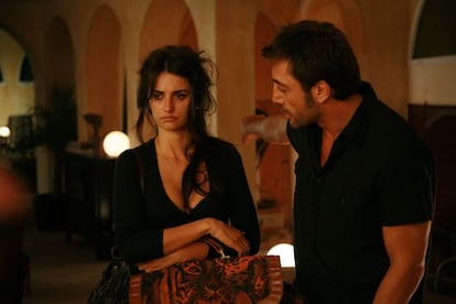 Pen&eacute;lope Cruz y Javier Bardem, en un fotograma de &#039;Vicky, Cristina, Barcelona&#039;. 