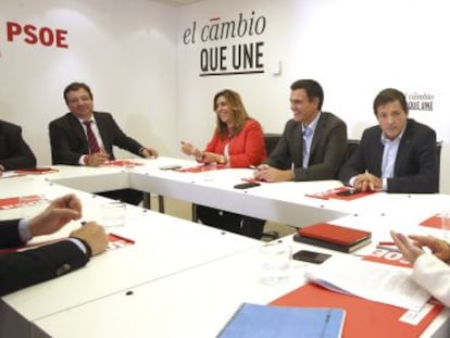 El secretario general del PSOE, Pedro S&aacute;nchez, se re&uacute;ne con los presidentes auton&oacute;micos socialistas.