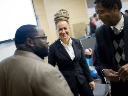 Rachel Dolezal, durante um encontro na sede da NAACP.