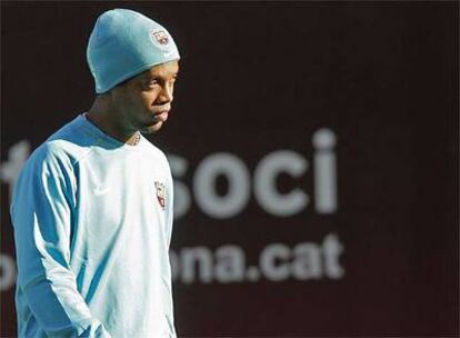 Ronaldinho, durante un entrenamiento con el Barça