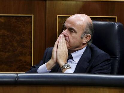 El ministro de Econom&iacute;a en funciones, Luis de Guindos. 