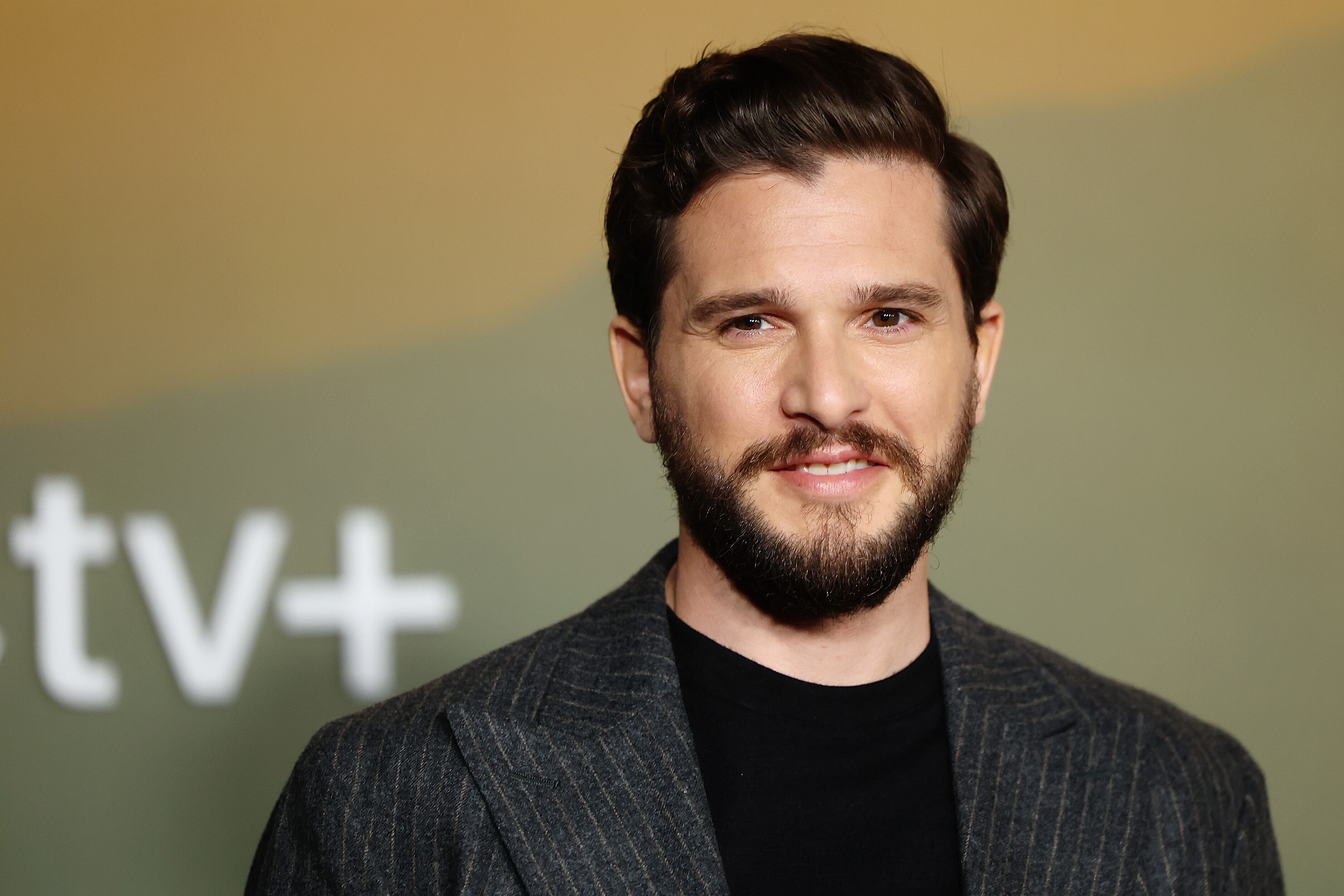 Kit Harington en el estreno de la serie 'Extrapolations' en Los Ángeles.