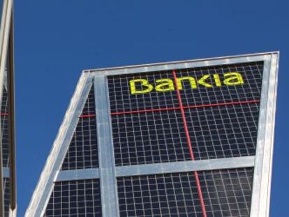 La OCU acude al juez para que Bankia devuelva el dinero de la OPV