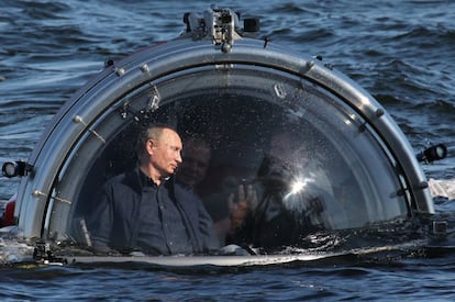 Russian President Vladimir Putin rides in a submersible July 15, 2013 in the Baltic Sea near Gotland Island, Russia. The vessel dove to the sea floor to explore a sunken ship in the Gulf of Finland.