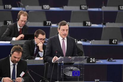 El presidente del BCE, Mario Draghi, ante el Parlamento Europeo. / AFP