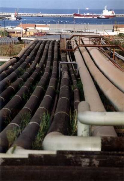 Las multinacionales petroleras repatriaron de Argelia unos 3.500 millones de dólares en 2005.