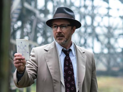 Aidan Gillen en 'Proyecto Blue Book'.