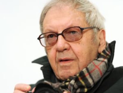Saul Leiter, fotógrafo, en 2012.
