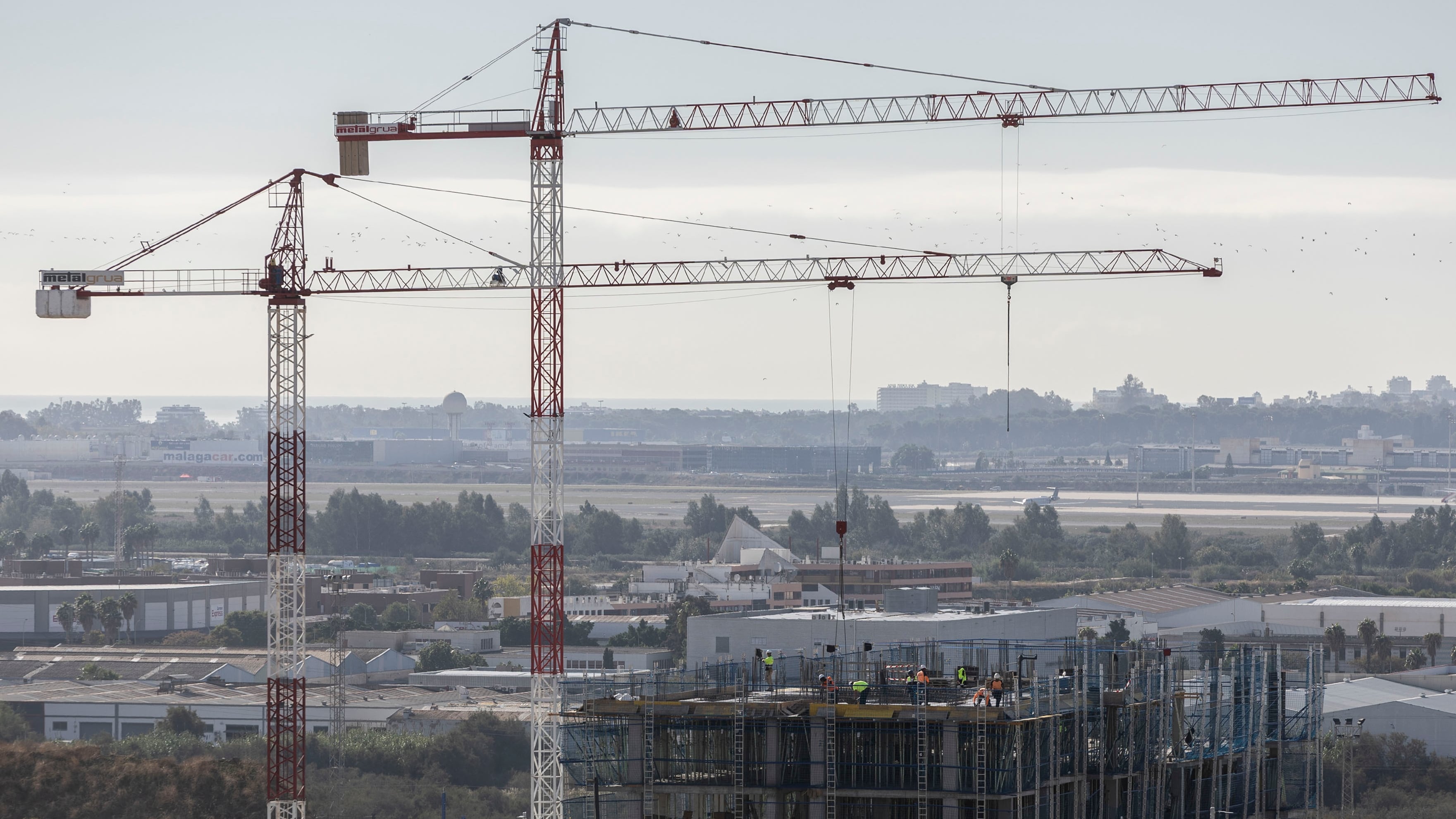 Nueve de cada diez españoles consideran que se dedican “muy pocos” recursos públicos a la vivienda