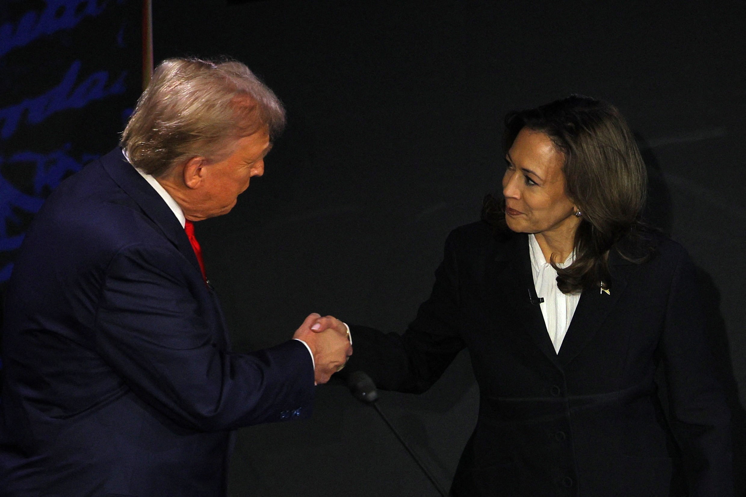 Kamala Harris acorrala a Donald Trump en un debate de alta tensión 