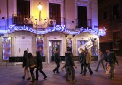 Fachada de la discoteca Joy - Teatro Eslava en la céntrica calle madrileña de Arenal. EFE/Archivo