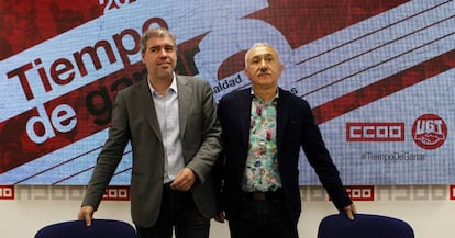 Labor union leaders Unai Sordo and Pepe Álvarez.