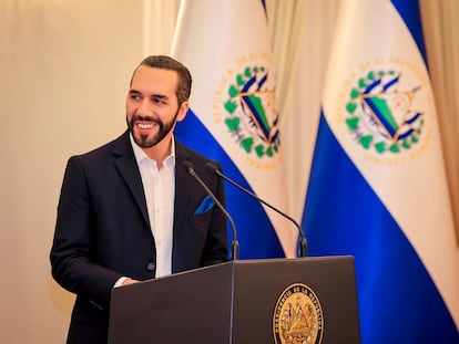 El presidente de El Salvador, Nayib Bukele, este viernes en San Salvador (El Salvador), durante un mensaje televisado.