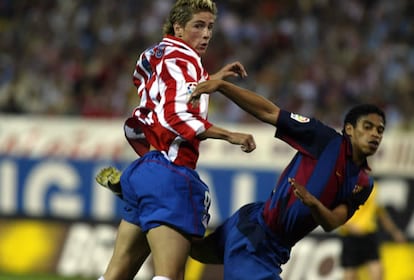 'El Niño' jugó su primer partido en Primera contra el Barcelona, un rival que se le ha dado muy bien al delantero durante toda la etapa rojiblanca y al que en casi todos los enfrentamientos ha conseguido endosarle algún gol.