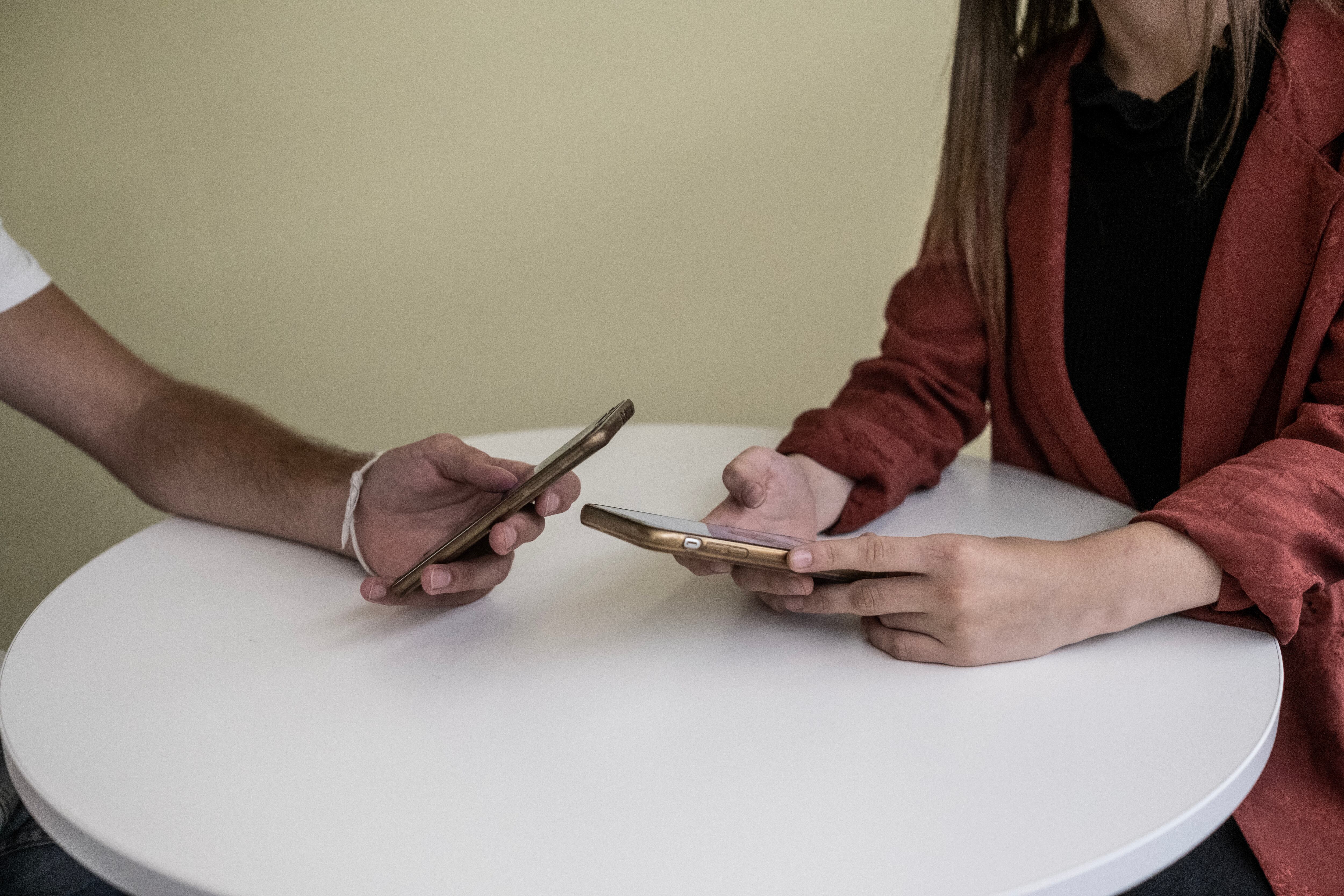 La alerta también se recibirá en el teléfono móvil.