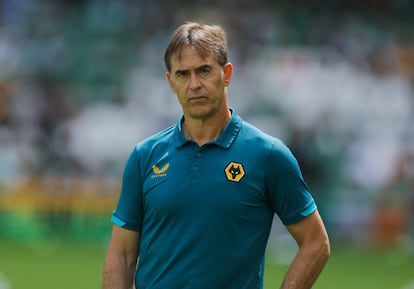 Julen Lopetegui durante un entrenamiento de los Wolves previo al partido amistoso ante el Celtic, el 29 de julio.