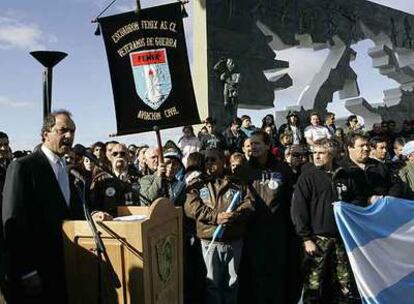 El vicepresidente argentino, Daniel Scioli, en los actos conmemorativos de la guerra celebrados en Ushuaia.