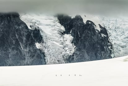 El glaciar de Huntress, en la isla Livingston, en las islas Shetland del Sur, donde se encuentra la base Juan Carlos I, una de las dos estaciones científicas españolas en la Antártida.