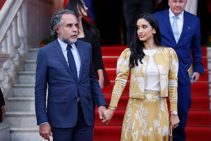 Armando Benedetti y Adelina Guerrero en el Palacio de Miraflores de Caracas, Venezuela, en agosto de 2022.