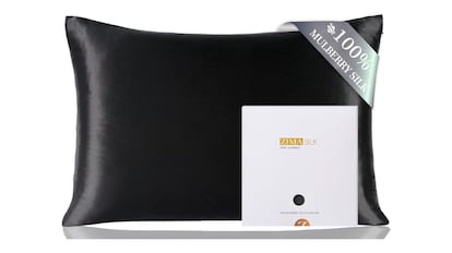 funda de almohada de seda de morera esta arrasando en Amazon.