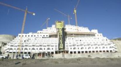 Obras del hotel en El Algarrobico, Almería.