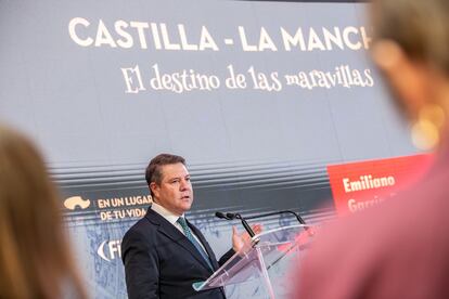 El presidente de Castilla-La Mancha, Emiliano García-Page, en un acto este miércoles en Fitur, en Madrid.