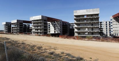 A view of the half-finished hospital in Toledo.