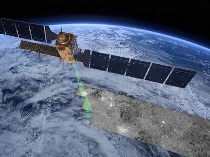 Ilustración del satélite europeo `Sentinel 1`, haciendo el barrido de radar sobre la superficie terrestre.