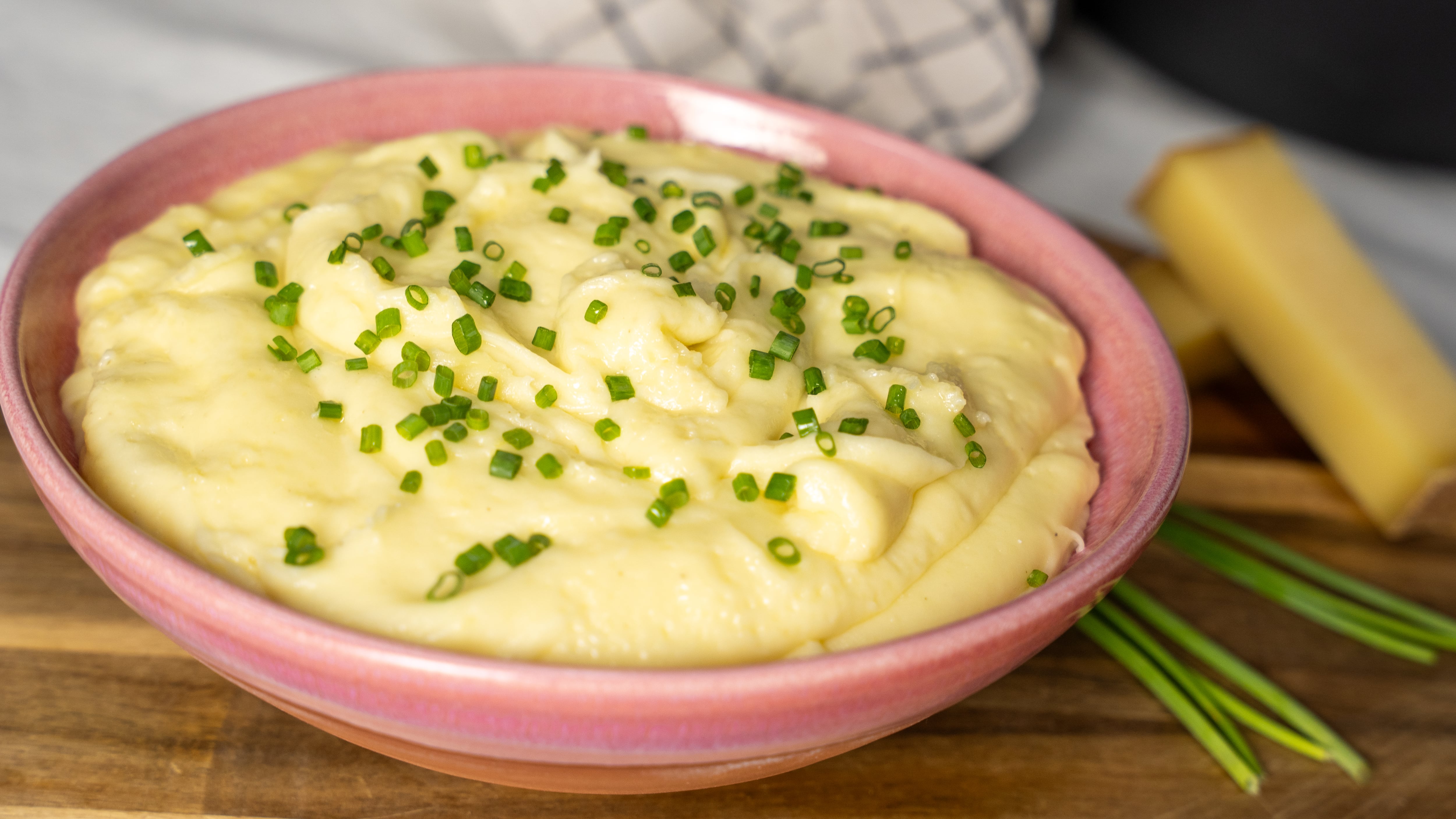 ‘Pommes aligot’, el puré de patatas más lujurioso