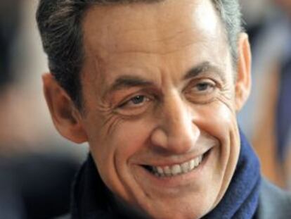 Sarkozy abandona Bruselas tras el Consejo Europeo.